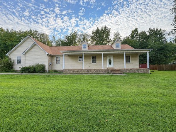 2805 Juniper Drive, Metropolis, IL 62960