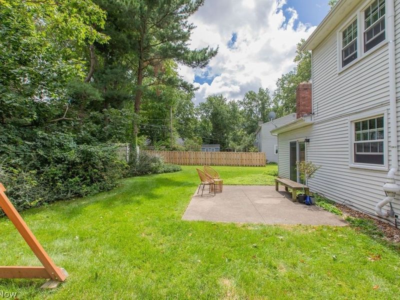 209 James Circle, Avon Lake, OH 44012 Photo 7