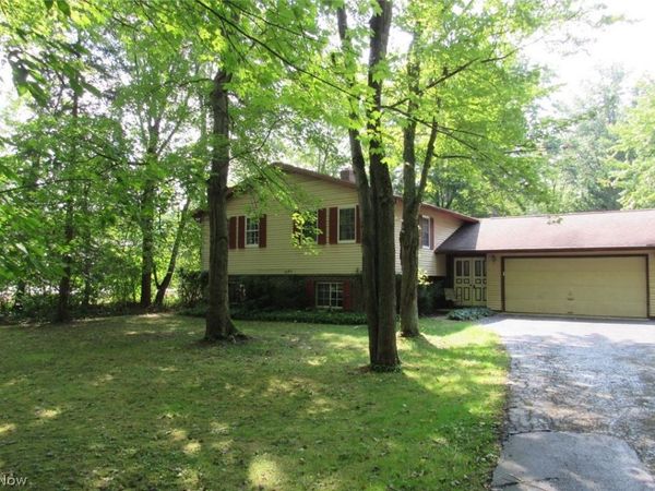 7980 Auburn Road , Painesville, OH 44077