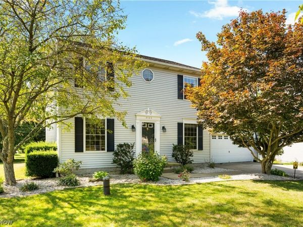 2124 Mount Pleasant Street NE, Canton, OH 44721