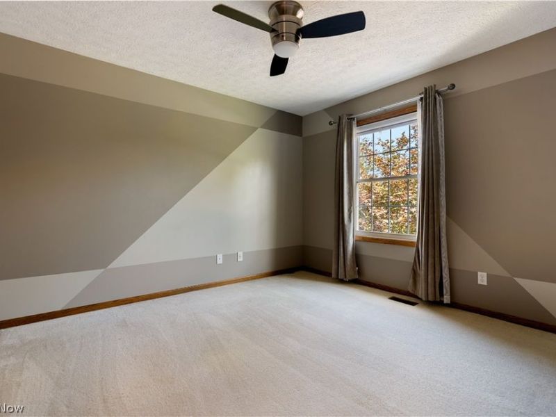 2124 Mount Pleasant Street NE, Canton, OH 44721 Photo 24