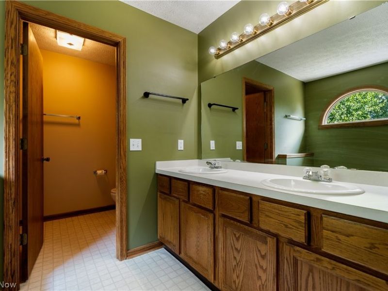 2124 Mount Pleasant Street NE, Canton, OH 44721 Photo 29