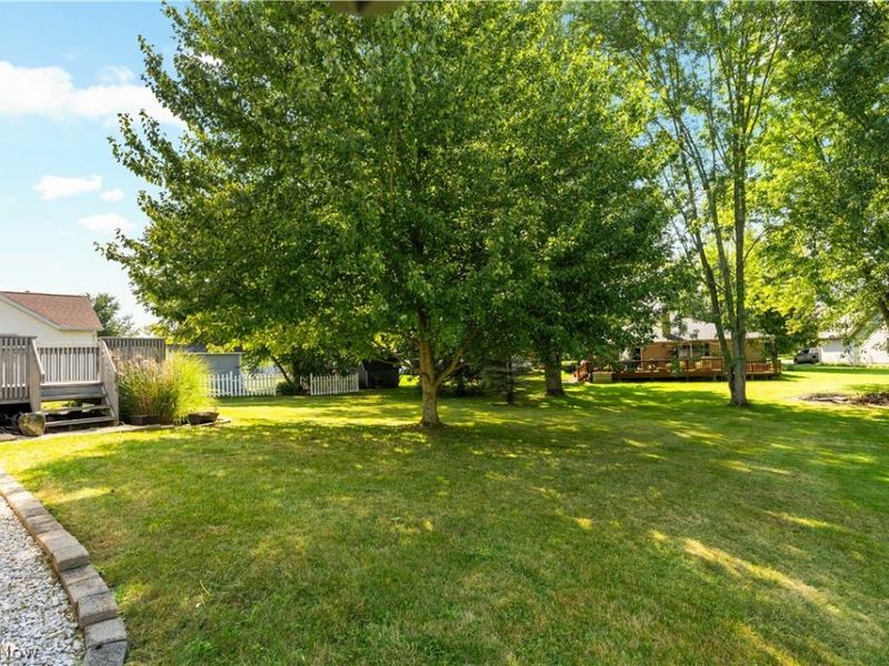 2124 Mount Pleasant Street NE, Canton, OH 44721 Photo 34