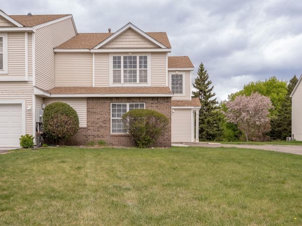 15570 Finch Avenue , Apple Valley, MN 55124