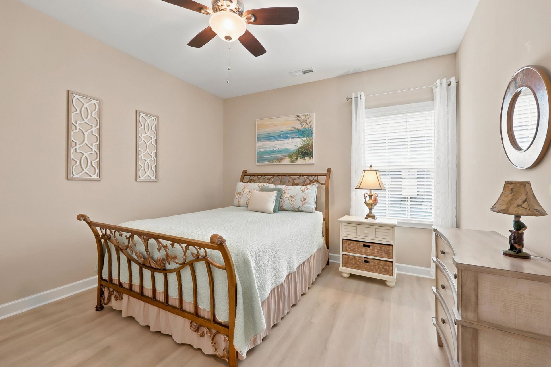 1934 Pine Cone Ln.  Photo 18