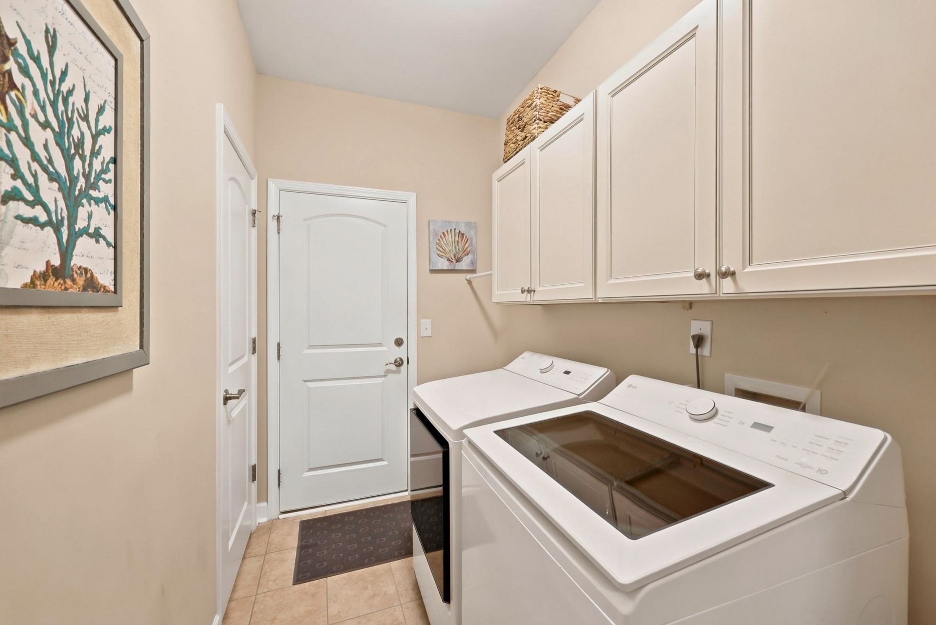 1934 Pine Cone Ln.  Photo 19