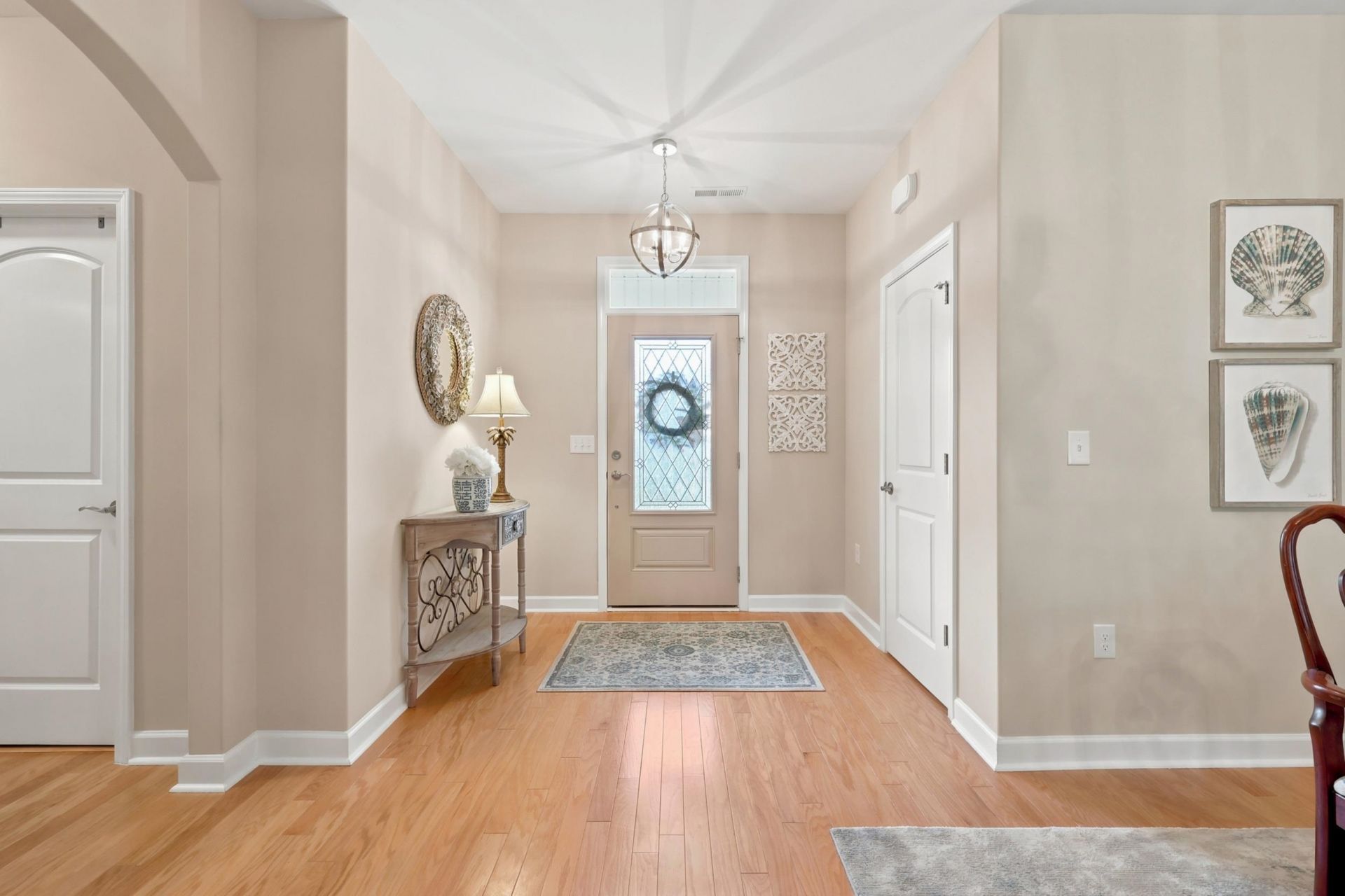 1934 Pine Cone Ln.  Photo 4