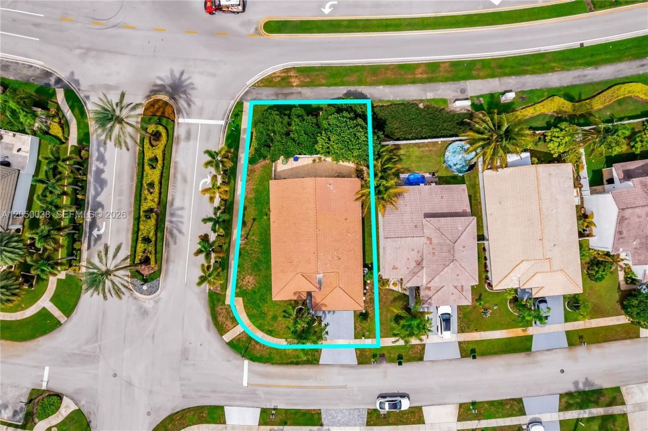 17971 SW 12th Ct , Pembroke Pines, FL 33029 Photo