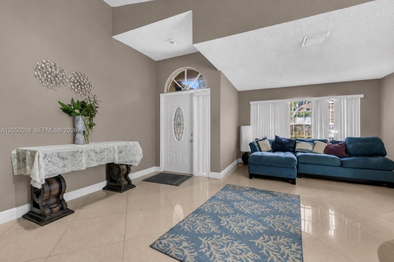 17971 SW 12th Ct , Pembroke Pines, FL 33029 Photo