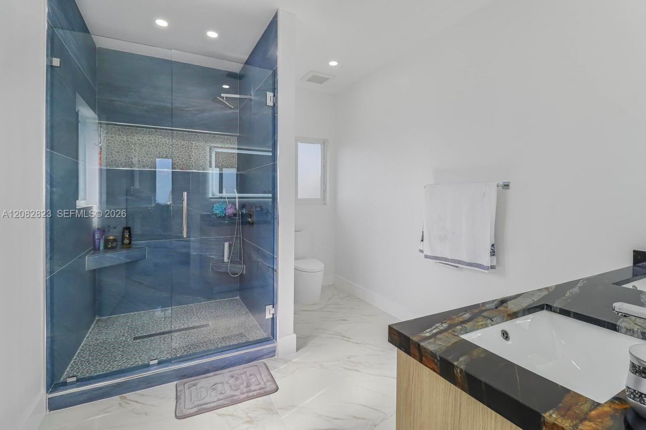31450 Avenue G , Big Pine Key, FL 33043 Photo
