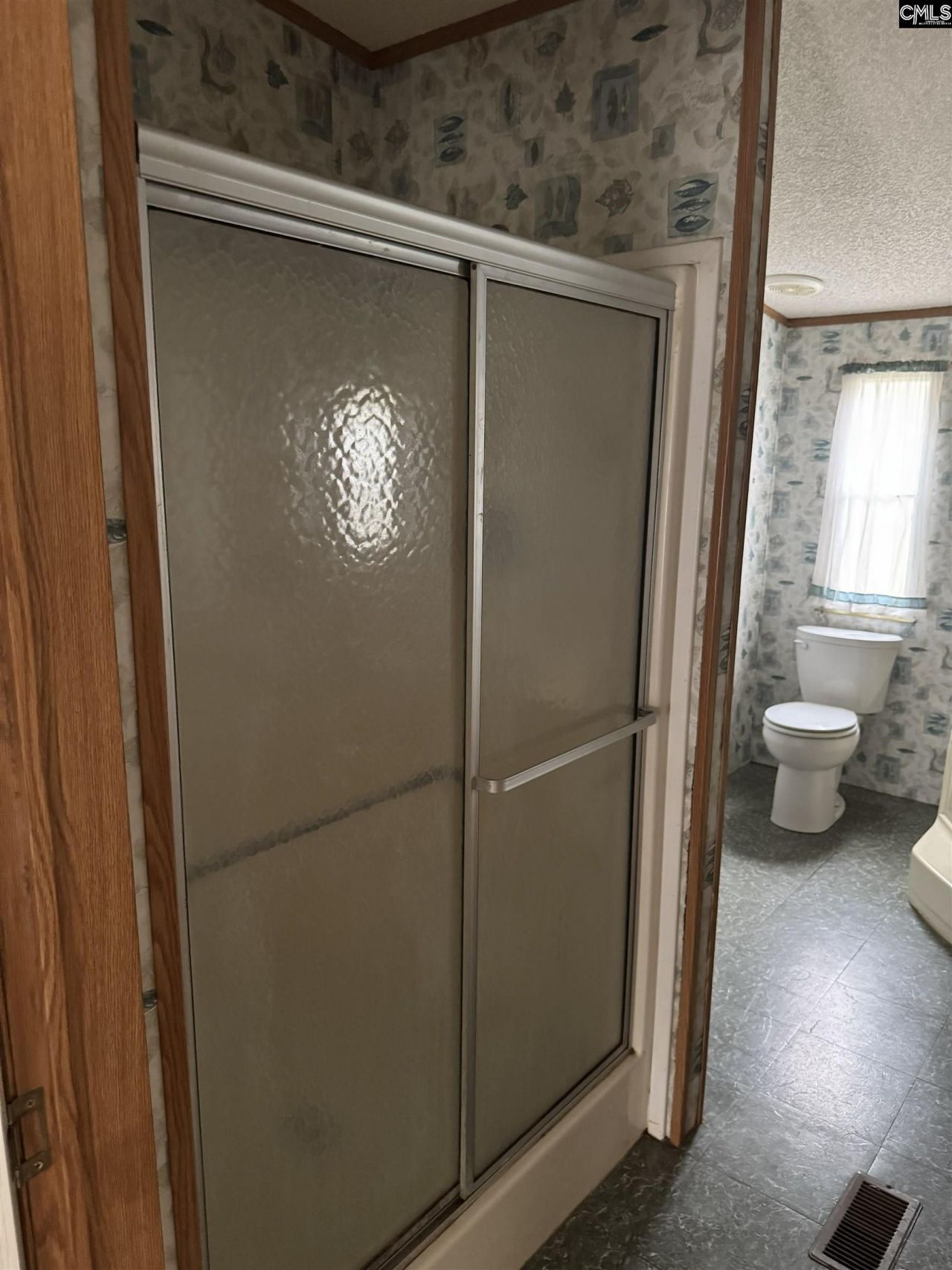 230 Alexander Place  Photo 10