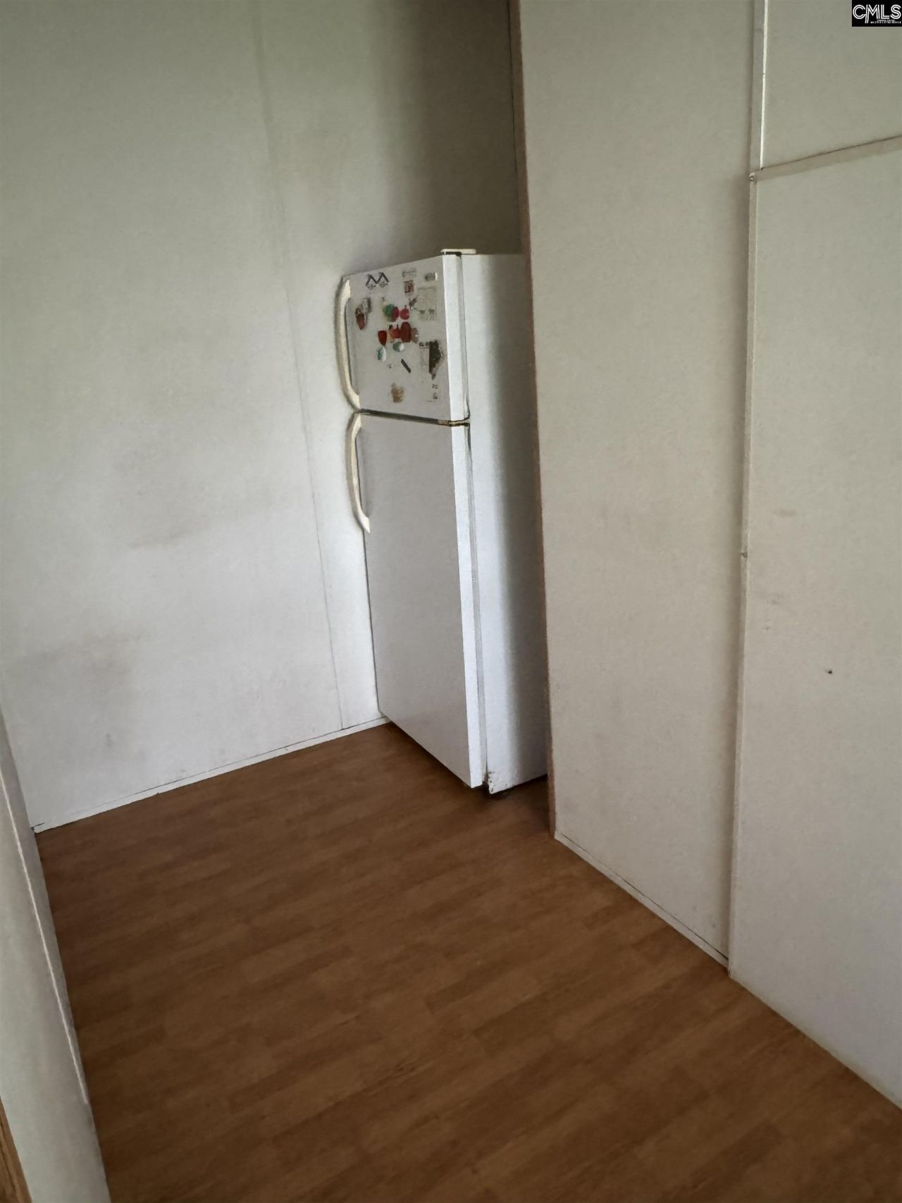 230 Alexander Place  Photo 15