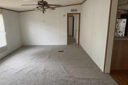 230 Alexander Place  photo 4