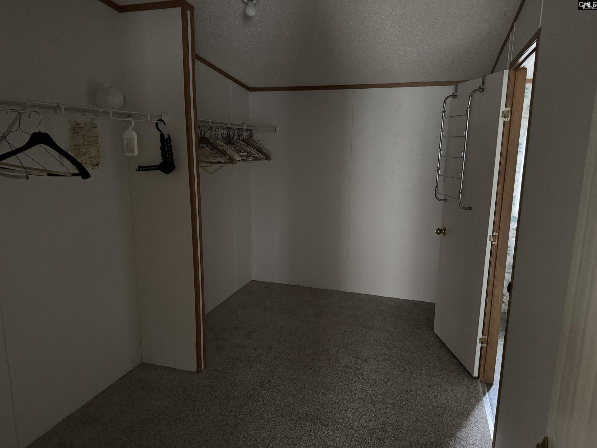 230 Alexander Place  Photo 8