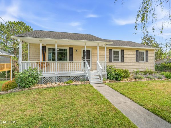 5733 Acapulco Ave, Knoxville, TN 37921