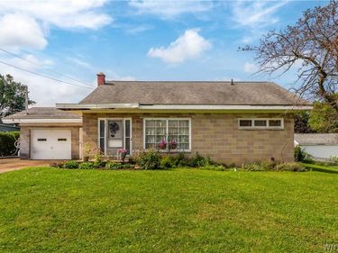 2643 Hawthorne Avenue, Hamburg, NY 14075