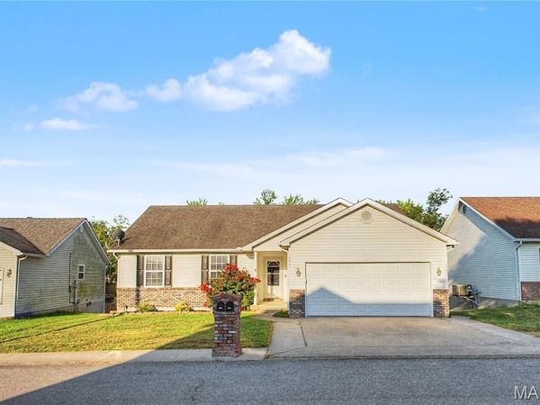 292 Arbor Circle, Jackson, MO 63755