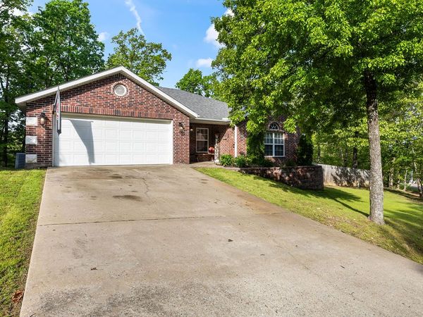 5 Arrow Drive, Bella Vista, AR 72714