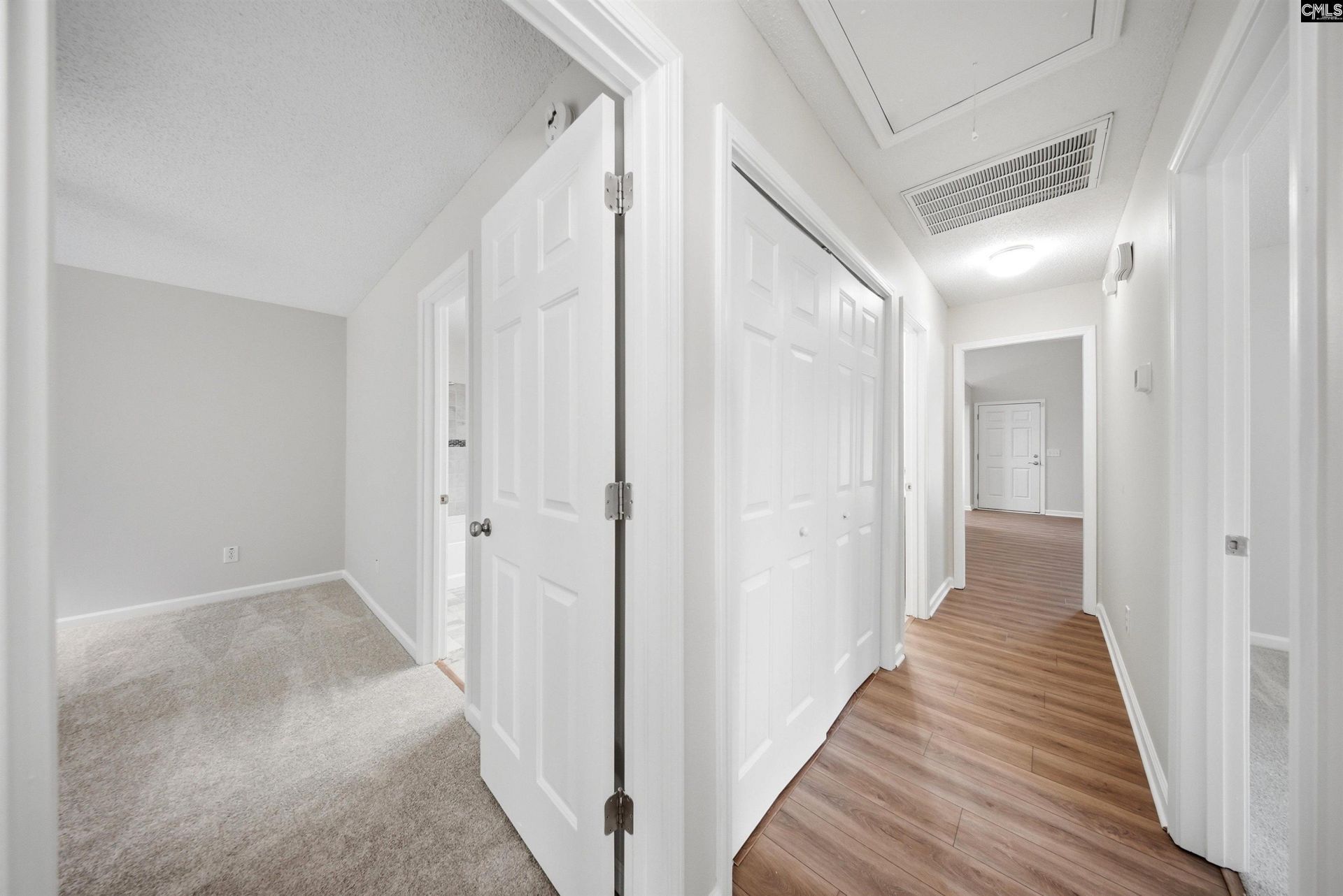 301 Blythe Creek Drive  Photo 27