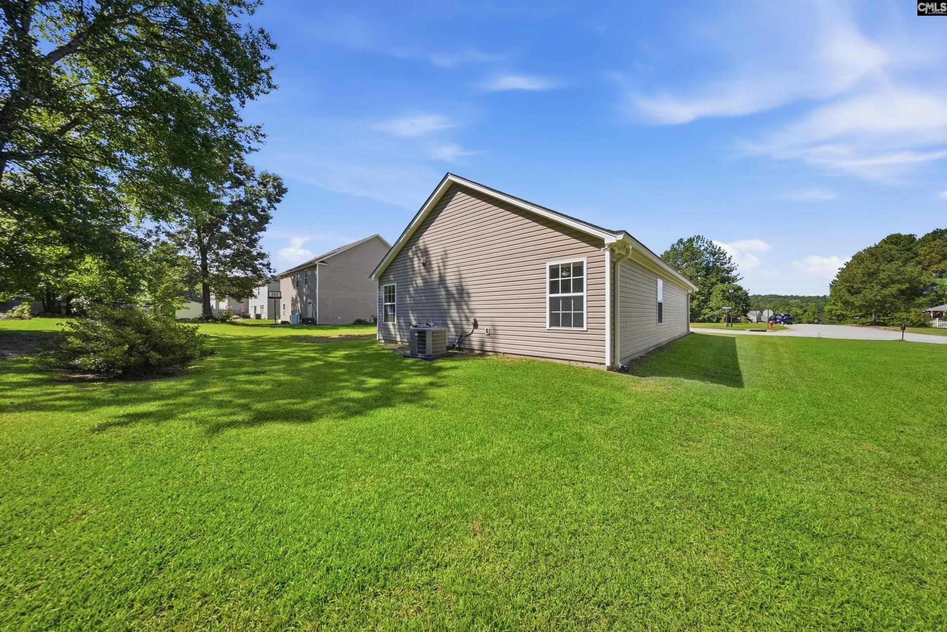 301 Blythe Creek Drive  Photo 33