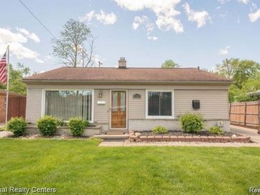 28111 BRENTWOOD Street , Southfield, Mi 48076