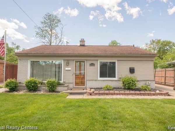 28111 BRENTWOOD Street , Southfield, Mi 48076