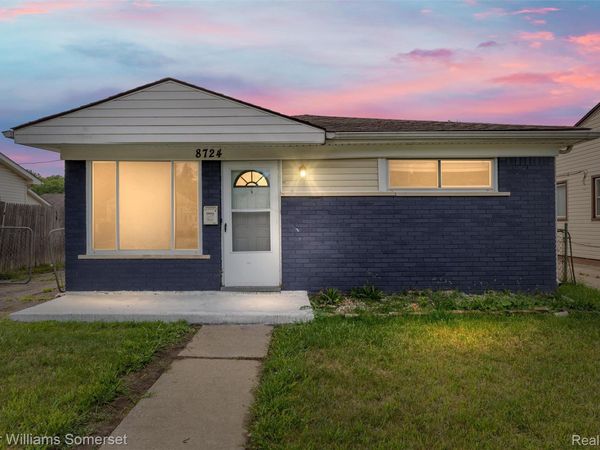 8724 Essex Avenue , Warren, Mi 48089