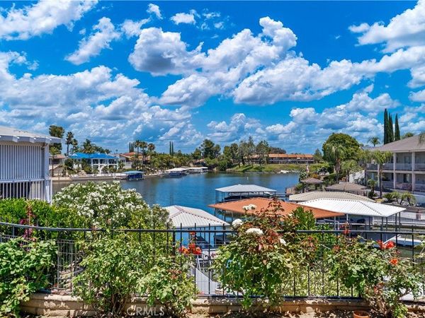 24020 Continental Drive, Canyon Lake, CA 92587