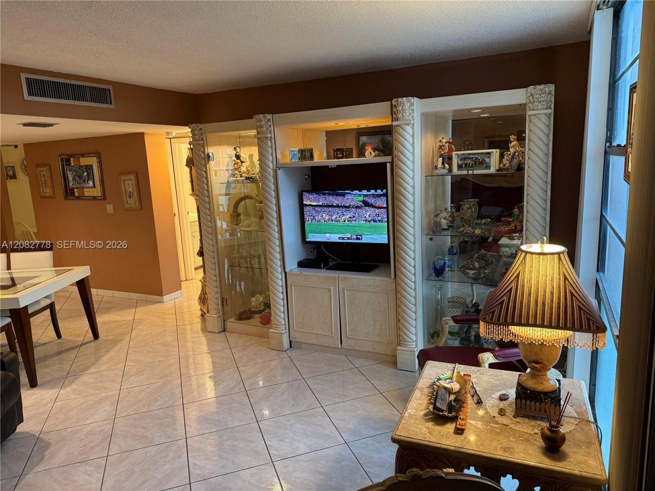 20500 W Country Club Dr, Unit 711, Aventura, FL 33180 Photo