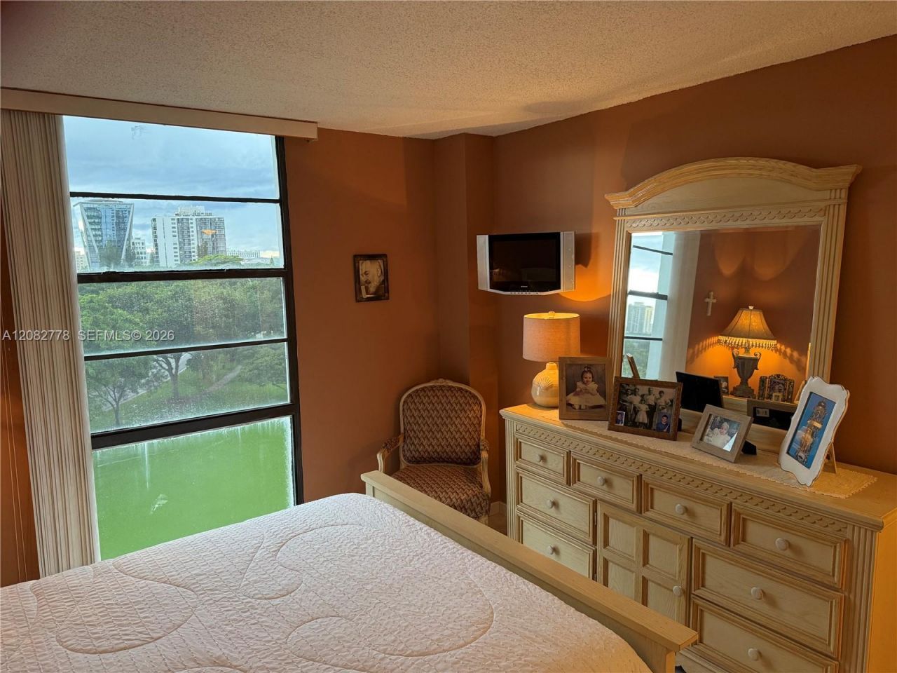 20500 W Country Club Dr, Unit 711, Aventura, FL 33180 Photo