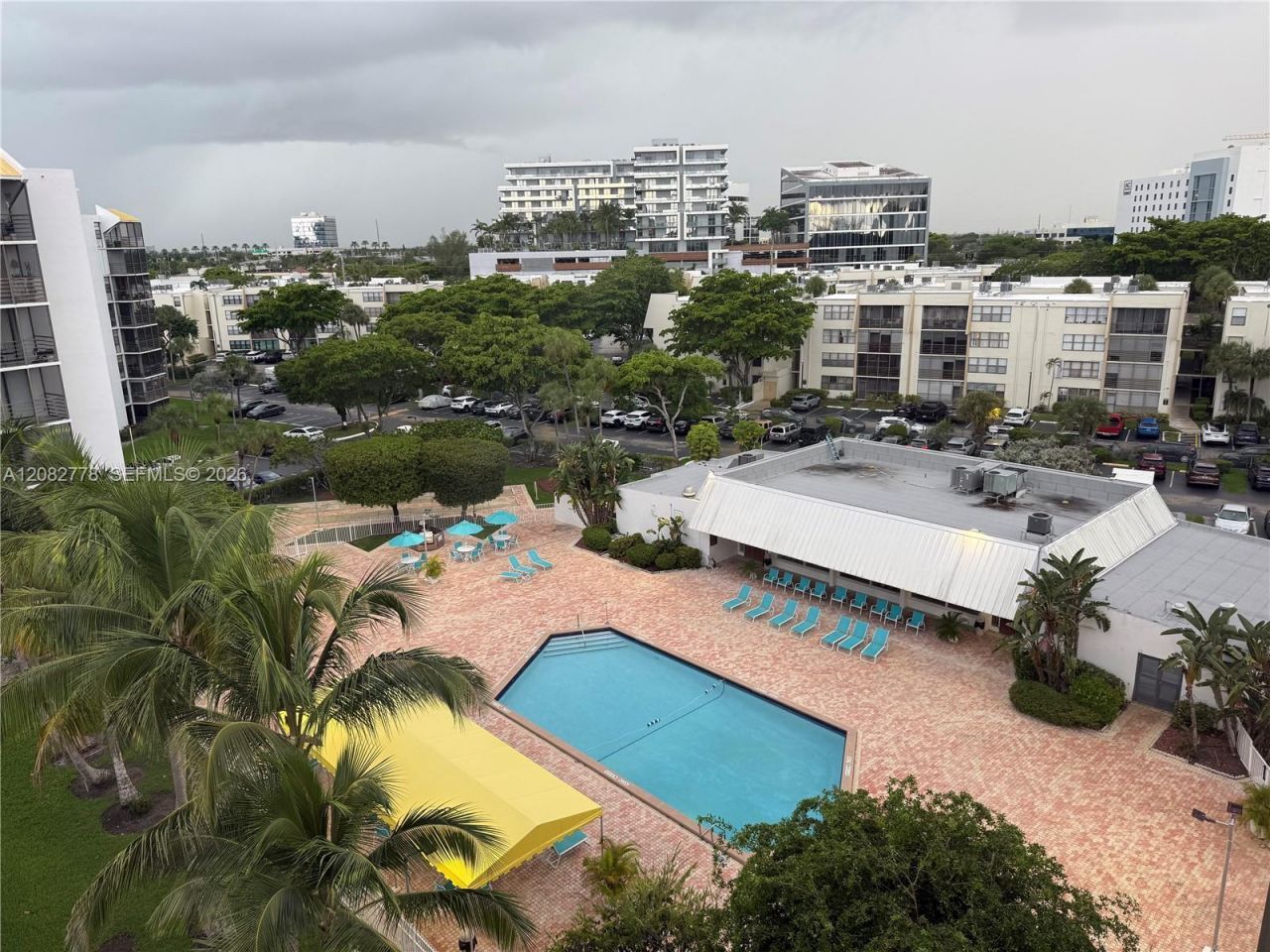20500 W Country Club Dr, Unit 711, Aventura, FL 33180 Photo