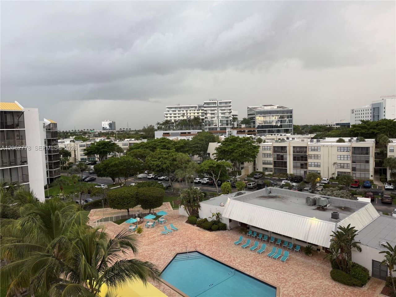 20500 W Country Club Dr, Unit 711, Aventura, FL 33180 Photo