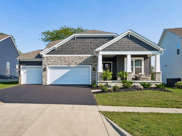352 Cherry Hills Road, Commercial Point, OH 43116