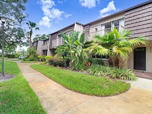3712 CARROLLBROOK ROAD , Unit 3712, TAMPA, FL 33618