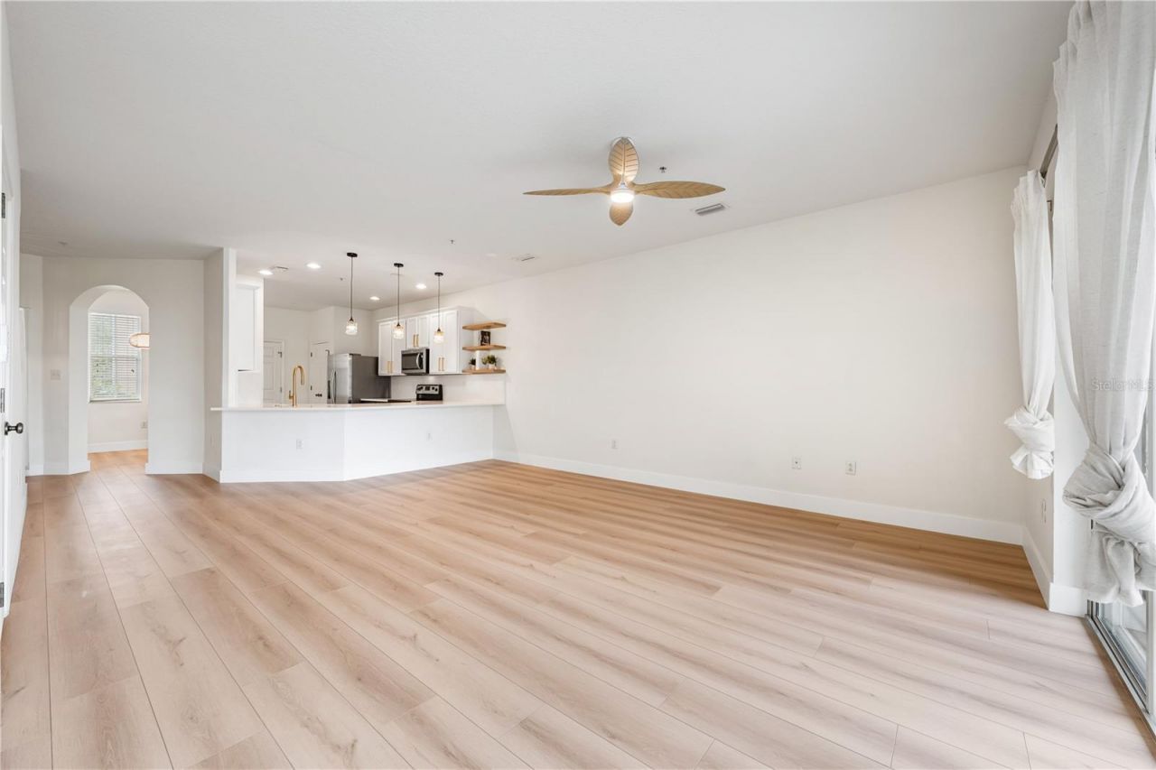 3768 Parkridge Circle, Unit 23-104, Sarasota, FL 34243 Photo