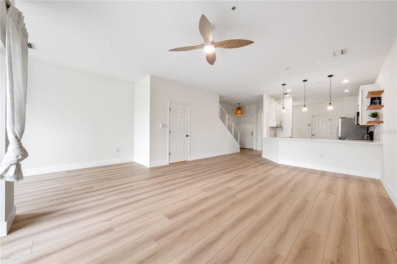 3768 Parkridge Circle, Unit 23-104, Sarasota, FL 34243 Photo