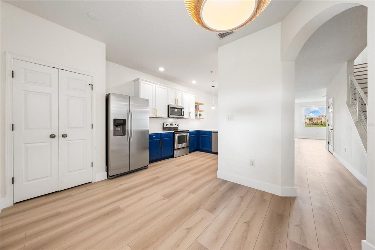 3768 Parkridge Circle, Unit 23-104, Sarasota, FL 34243 Photo
