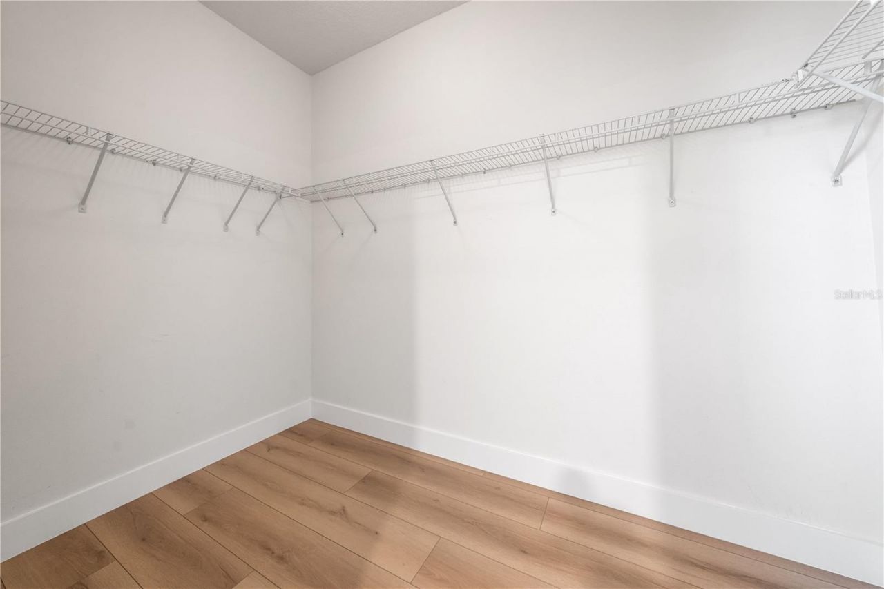 3768 Parkridge Circle, Unit 23-104, Sarasota, FL 34243 Photo