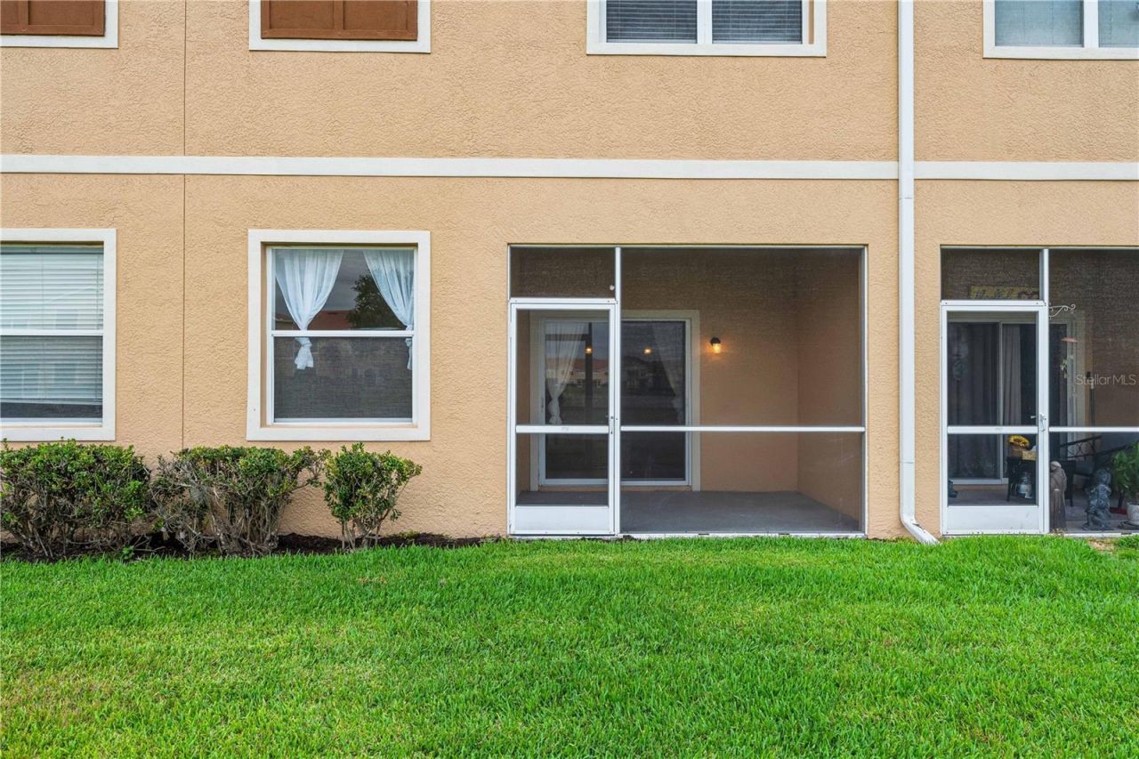 3768 Parkridge Circle, Unit 23-104, Sarasota, FL 34243 Photo