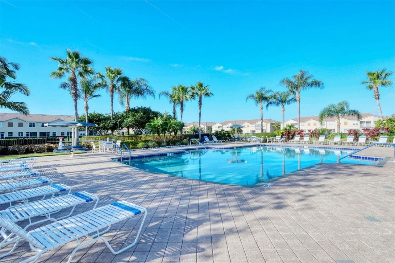 3768 Parkridge Circle, Unit 23-104, Sarasota, FL 34243 Photo