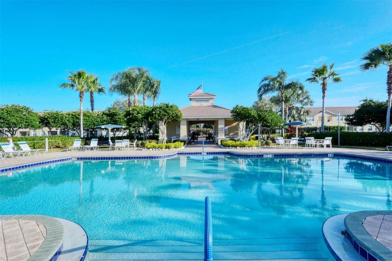 3768 Parkridge Circle, Unit 23-104, Sarasota, FL 34243 Photo