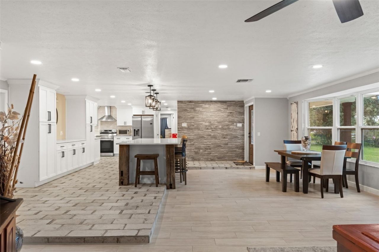 20319 Painter Place , Spring Hill, FL 34610 Photo