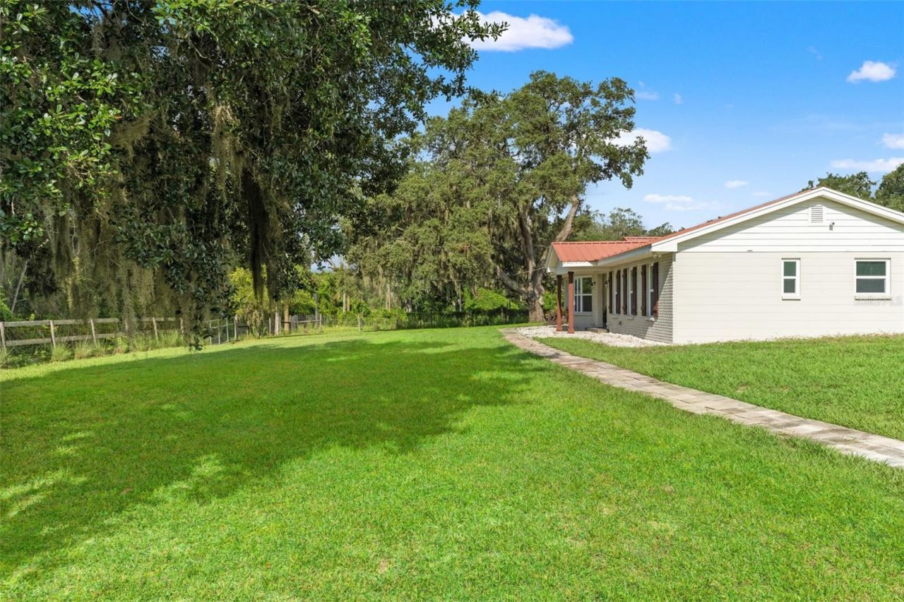 20319 Painter Place , Spring Hill, FL 34610 Photo
