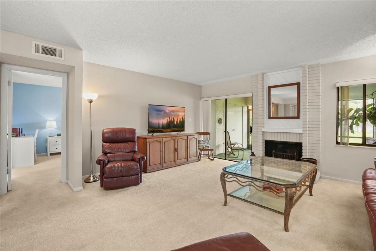 5 Escondido Circle , Unit 37, Altamonte Springs, FL 32701 Photo