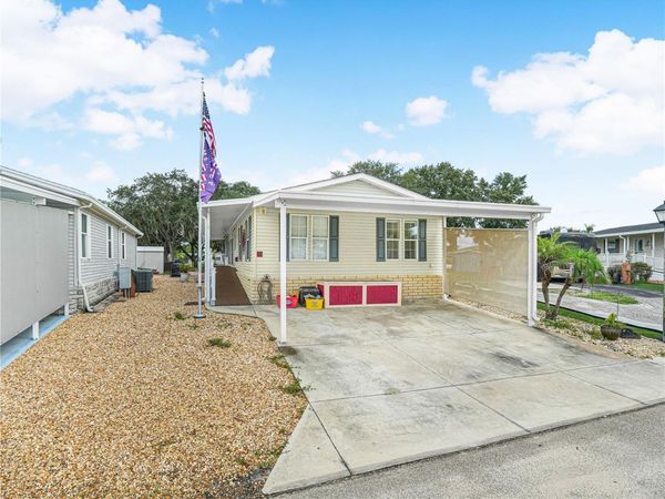 9 SILVER DOCTOR LANE , LAKE WALES, FL 33898