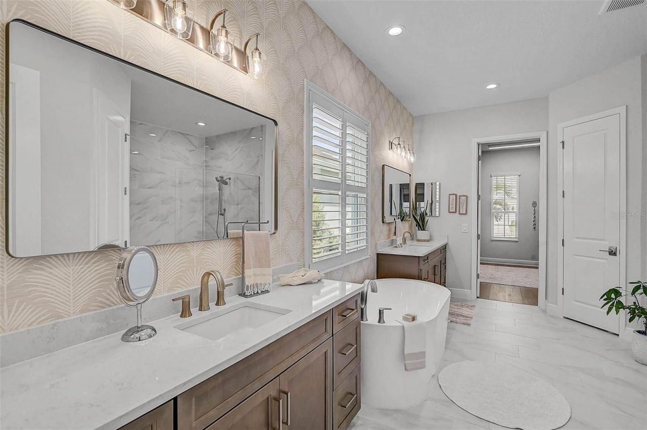 21345 Holmes Circle, Venice, FL 34293 Photo