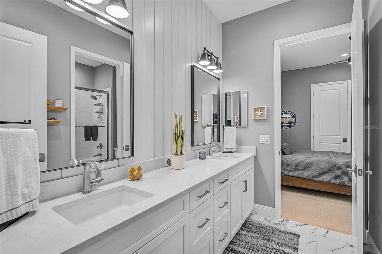 21345 Holmes Circle, Venice, FL 34293 Photo
