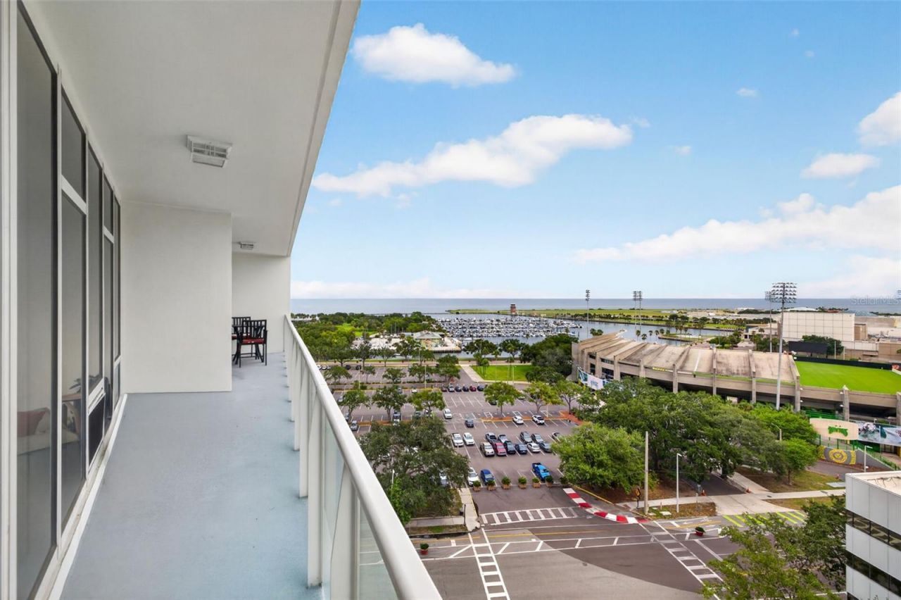 175 1st Street South Street, Unit 1106, Saint Petersburg, FL 33701 Photo