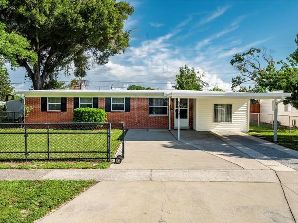 6913 W CLIFTON STREET , TAMPA, FL 33634