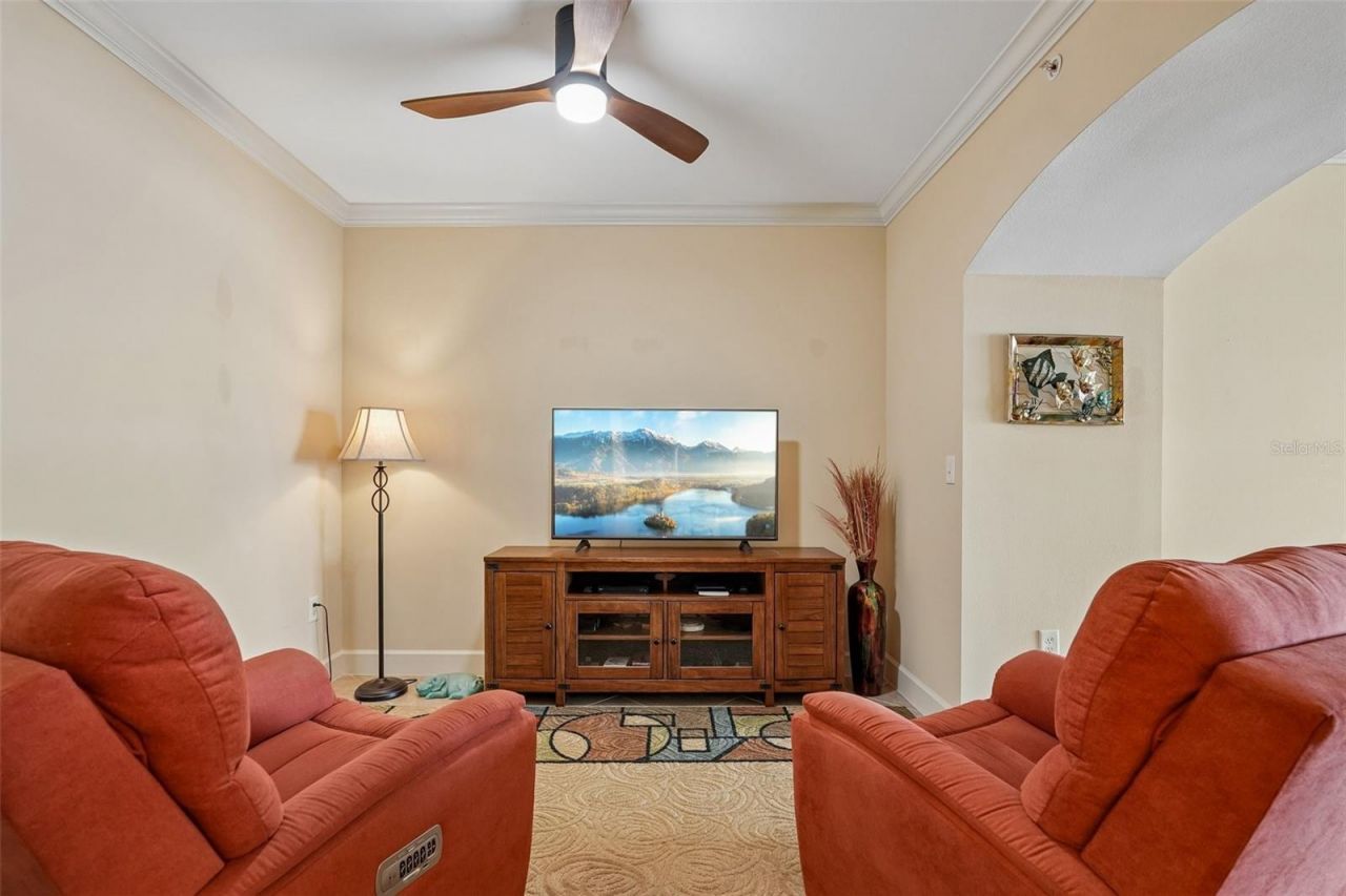 808 3rd Avenue W, Unit 809, Bradenton, FL 34205 Photo